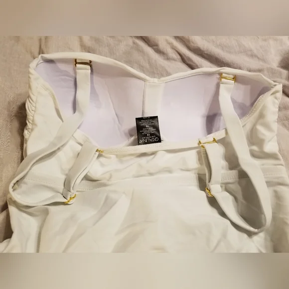 Catalina swim top 1x. can be worn as camisole - Picture 5 of 7